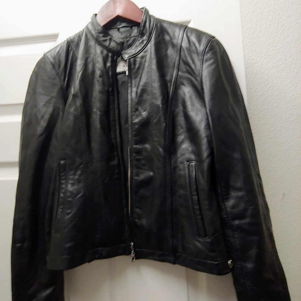 Leather Jacket - Picture 4 of 4